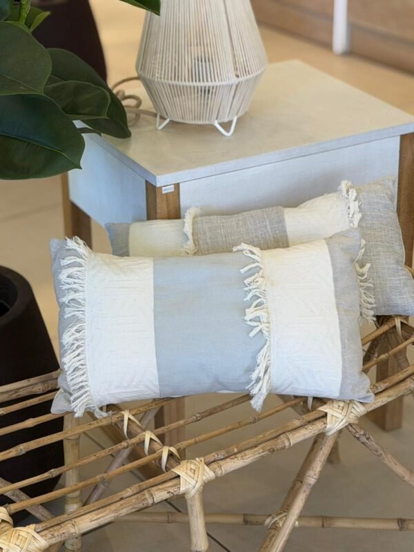 Almohadon Gris y Natural Rayas Pach 50x25