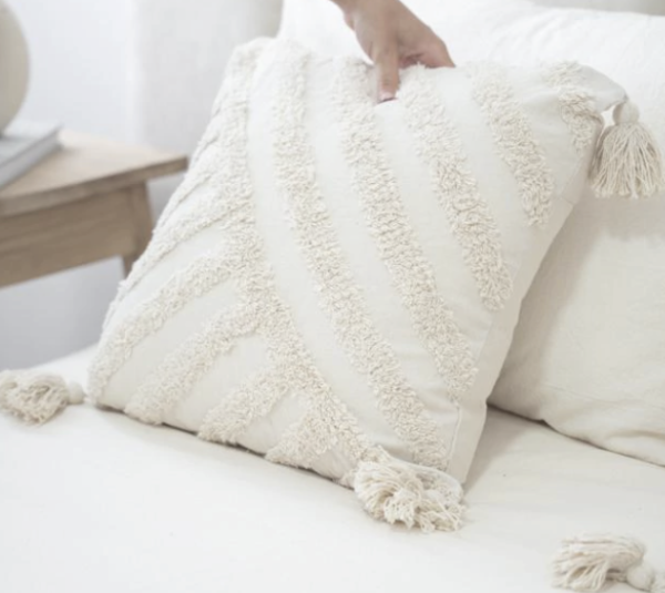 Almohadon Marroqui Lineas Beige 45x45