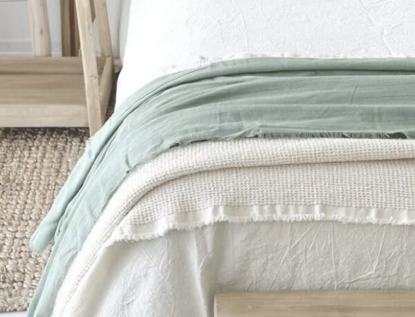 Pie de Cama Hel 270 x 115
